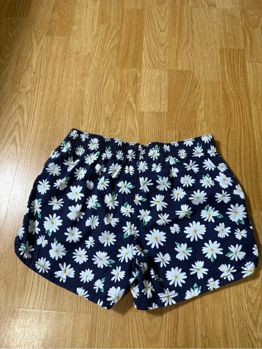 Lots of 4 Girls Shorts - 3 Old Navy - 1 Justice Active - Size 12/14